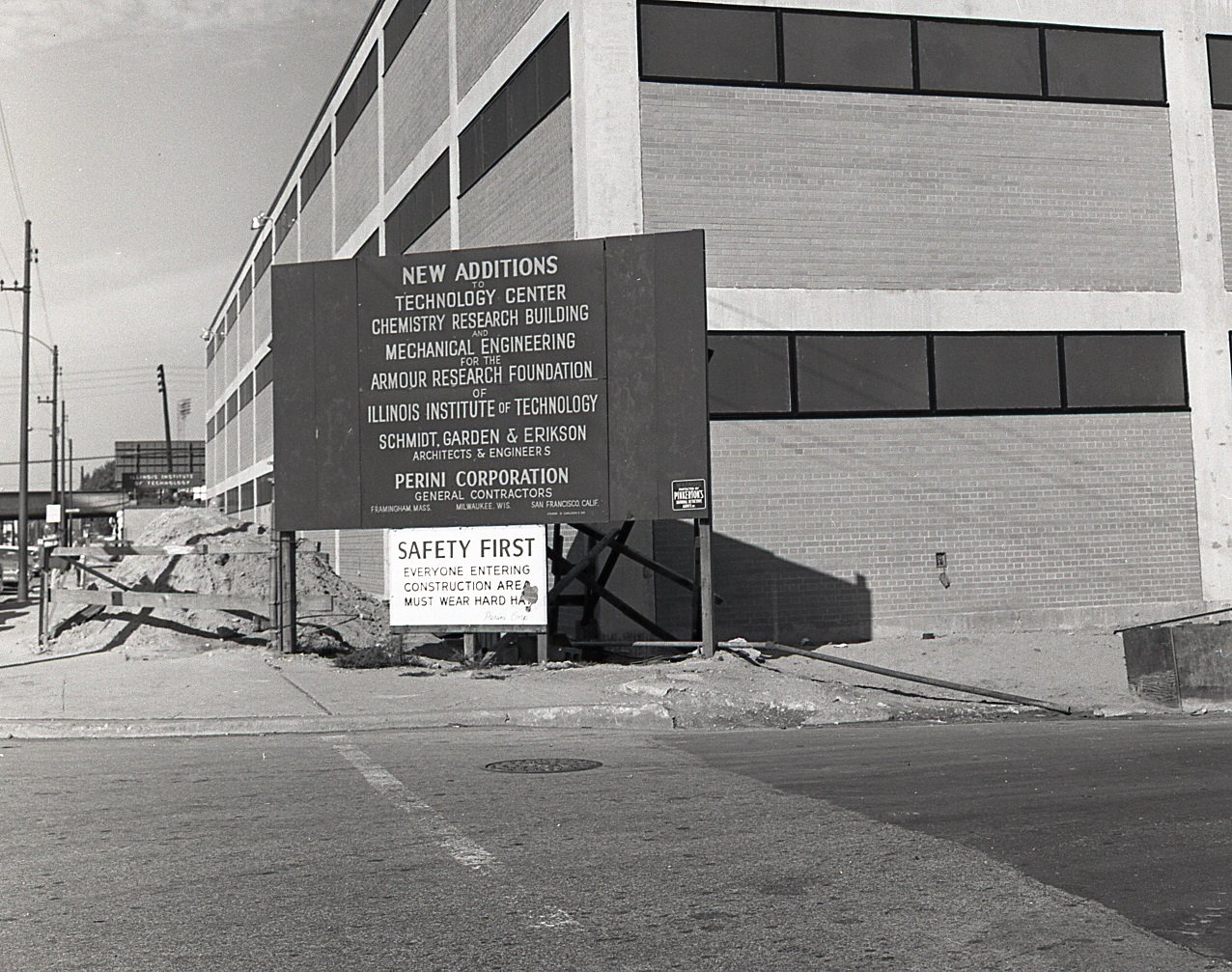 Armour Research Foundation Chemistry Research Building during construction