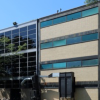 The seam between the original Metals Research Building and the 1958 addition